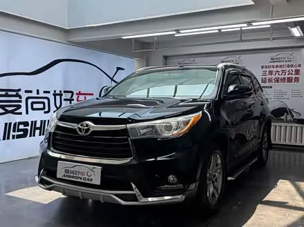 TOYOTA HIGHLANDER 2017