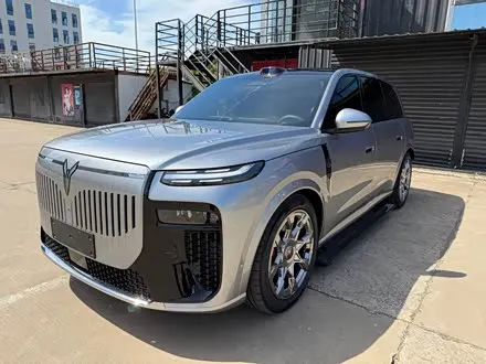 VOYAH TAISHAN X8 2026