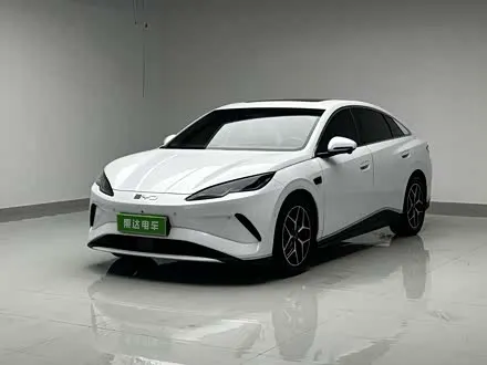 BYD SEAL 06 2025