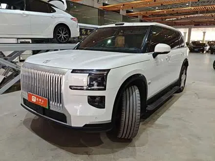 ZEEKR 9X 2025