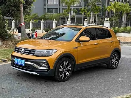 VOLKSWAGEN T-CROSS 2019