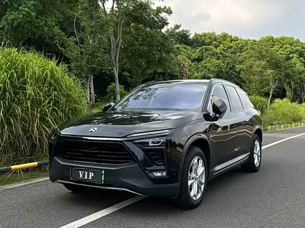 NIO ES8 2018