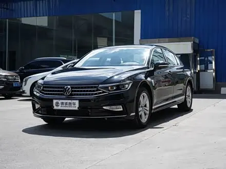 VOLKSWAGEN MAGOTAN 2023