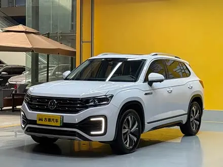 VOLKSWAGEN TAYRON GTE 2020