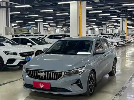 GEELY EMGRAND 2025