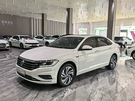 VOLKSWAGEN SAGITAR 2021