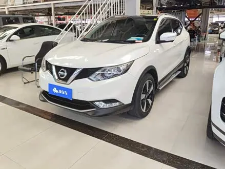NISSAN QASHQAI 2017 — 64 000 км, Китай — под ключ — фото 1