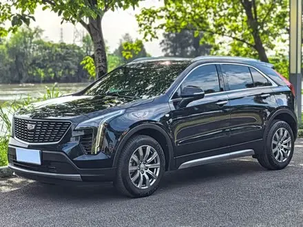 CADILLAC XT4 2021 — 89 000 км, Китай — под ключ — фото 1