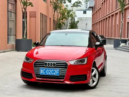 AUDI A1 2016 — 93 000 км, Китай — под ключ — фото 1