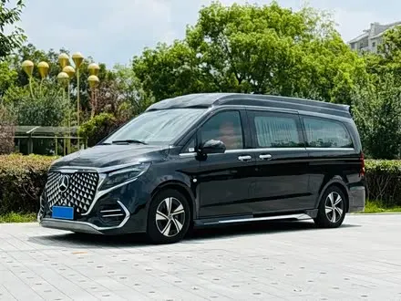 MERCEDES-BENZ VITO 2024