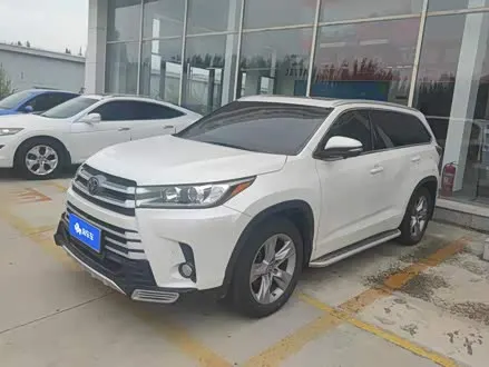 TOYOTA HIGHLANDER 2018 — 99 800 км, Китай — под ключ — фото 1