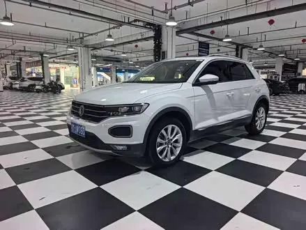 VOLKSWAGEN T-ROC 2022