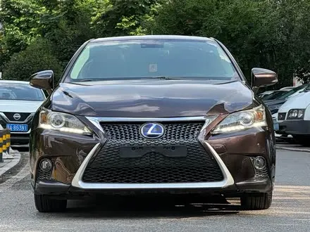 LEXUS CT 2012