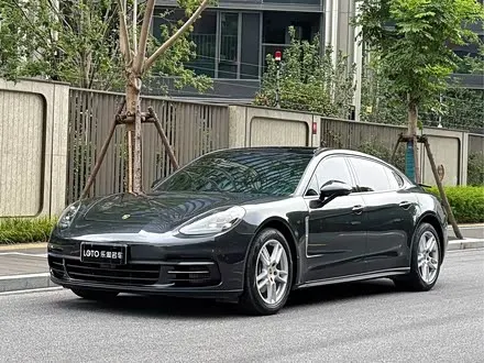 PORSCHE PANAMERA 2019 — 33 000 км, Китай — под ключ — фото 1