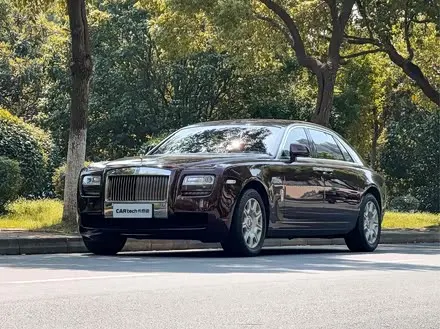 ROLLS-ROYCE GHOST 2014 — 68 000 км, Китай — под ключ — фото 1