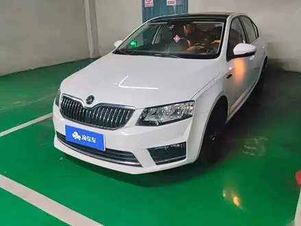 SKODA OCTAVIA 2017