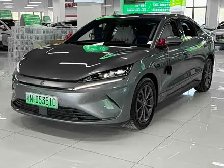 BYD QIN L 2025