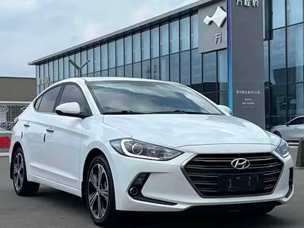 HYUNDAI ELANTRA LINGDONG 2018 — 110 000 км, Китай — под ключ — фото 1