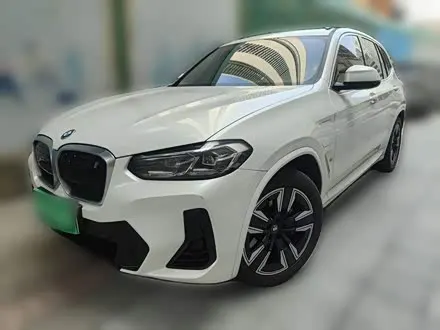 BMW IX3 2022