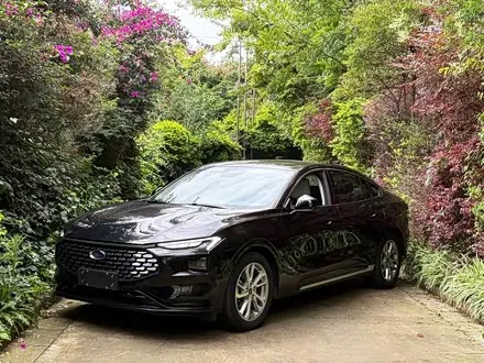 FORD MONDEO 2022
