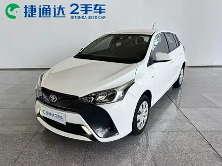 TOYOTA YARIS L 2019 — 54 000 км, Китай — под ключ — фото 1
