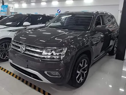 VOLKSWAGEN TERAMONT 2017