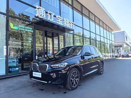 BMW X3 2023 — 23 400 км, Китай — под ключ — фото 1