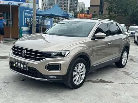 VOLKSWAGEN T-ROC 2021