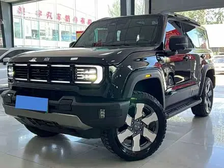 BAIC BJ40 EREV 2025