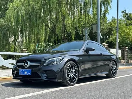MERCEDES-BENZ C-CLASSAMG 2019 — 30 000 км, Китай — под ключ — фото 1