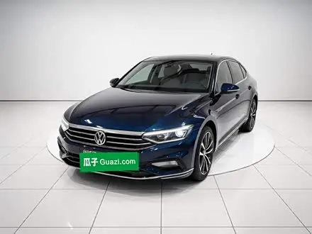 VOLKSWAGEN MAGOTAN 2020