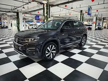 VOLKSWAGEN TAYRON 2022