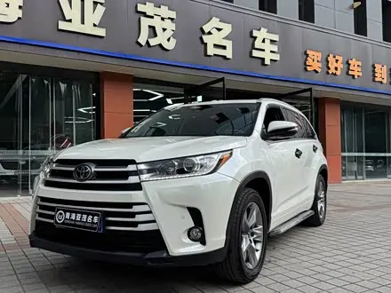 TOYOTA HIGHLANDER 2018