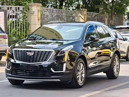 CADILLAC XT5 2022 — 64 000 км, Китай — под ключ — фото 1