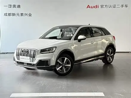 AUDI Q2L E-TRON 2019 — 34 400 км, Китай — под ключ — фото 1