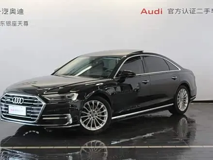 AUDI A8 2019