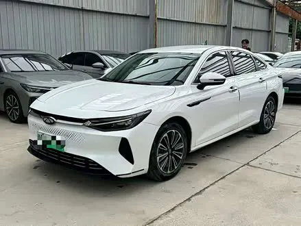 CHERY FULWIN A8 — из Китая под ключ
