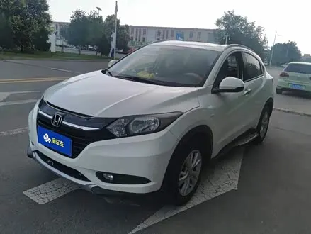 HONDA VEZEL 2015 — 110 300 км, Китай — под ключ — фото 1