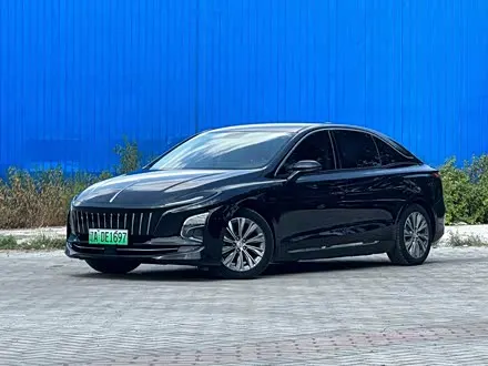 Hongqi E-QM5 — из Китая под ключ
