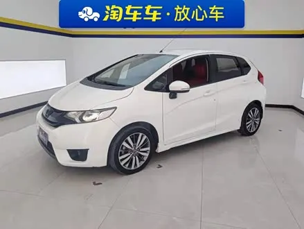 Honda Fit — из Китая под ключ