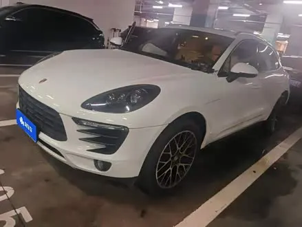 PORSCHE MACAN 2017