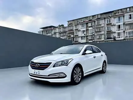 HYUNDAI MISTRA 2016