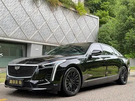 CADILLAC CT6 2020