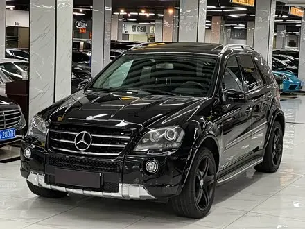 MERCEDES-BENZ M-CLASSAMG 2011 — 70 000 км, Китай — под ключ — фото 1