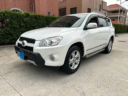 TOYOTA RAV4 2012 — 140 000 км, Китай — под ключ — фото 1