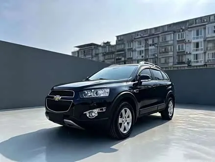 CHEVROLET CAPTIVA 2015 — 128 000 км, Китай — под ключ — фото 1