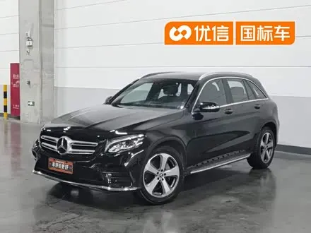 MERCEDES-BENZ GLC 2017