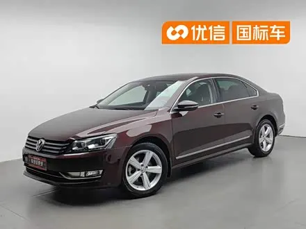 VOLKSWAGEN PASSAT 2015