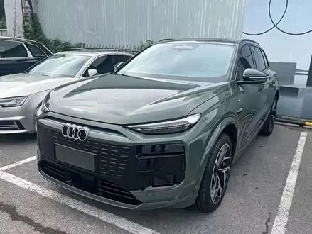 Audi Q6L e-tron — из Китая под ключ