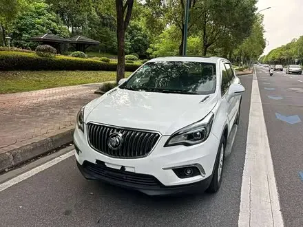 BUICK ENVISION PLUS 2017 — 120 000 км, Китай — под ключ — фото 1